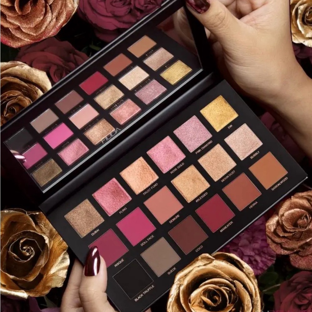 HUDA BEAUTY Rose Gold ReMastered Palette